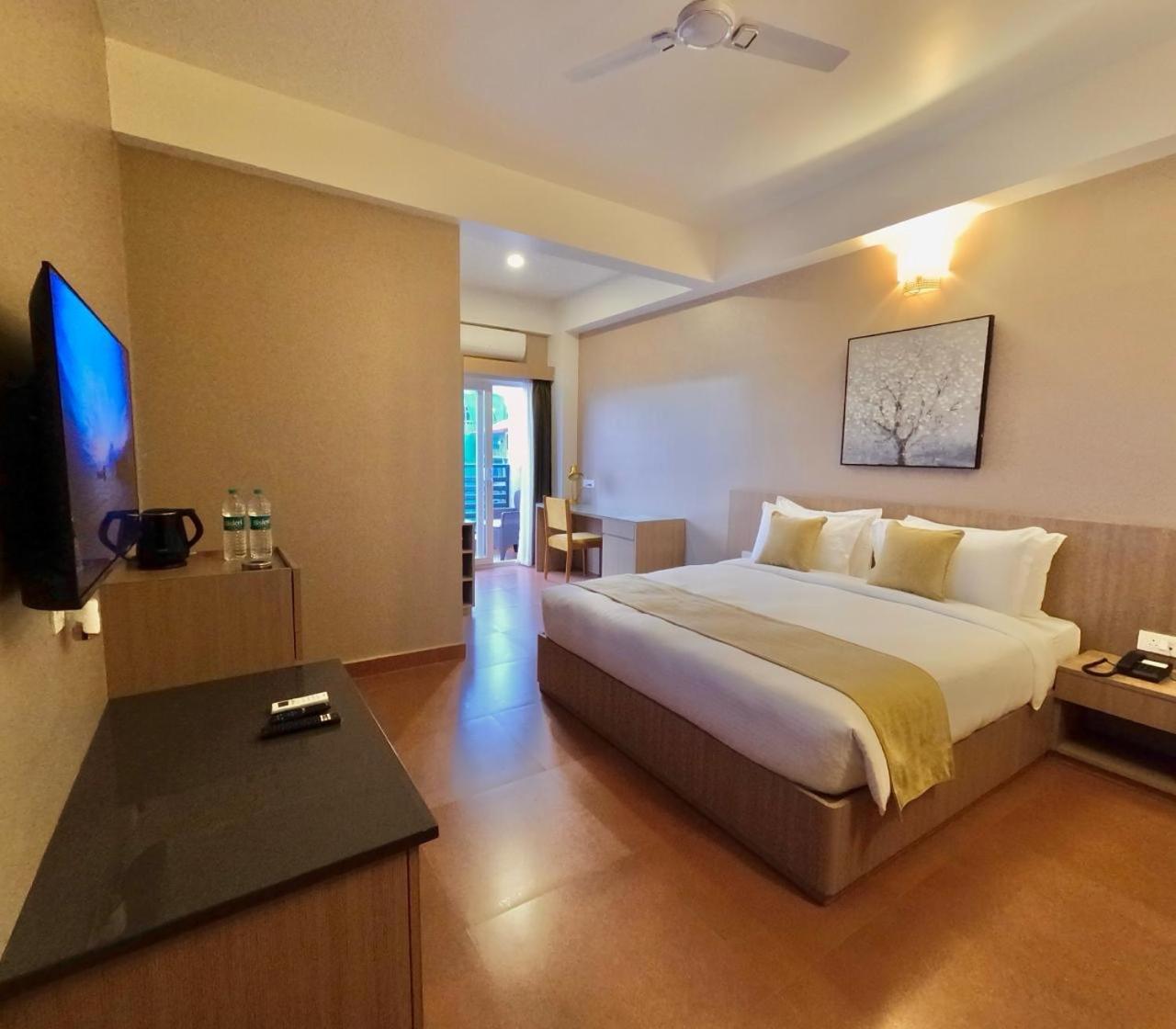 Отель The Dibrugarh Address Экстерьер фото