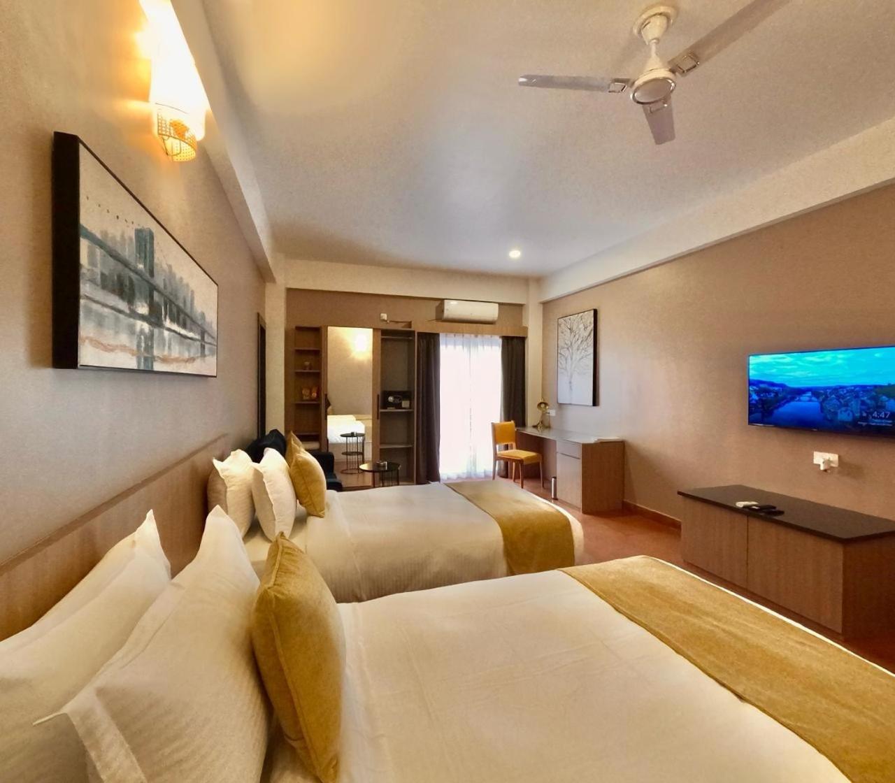 Отель The Dibrugarh Address Экстерьер фото