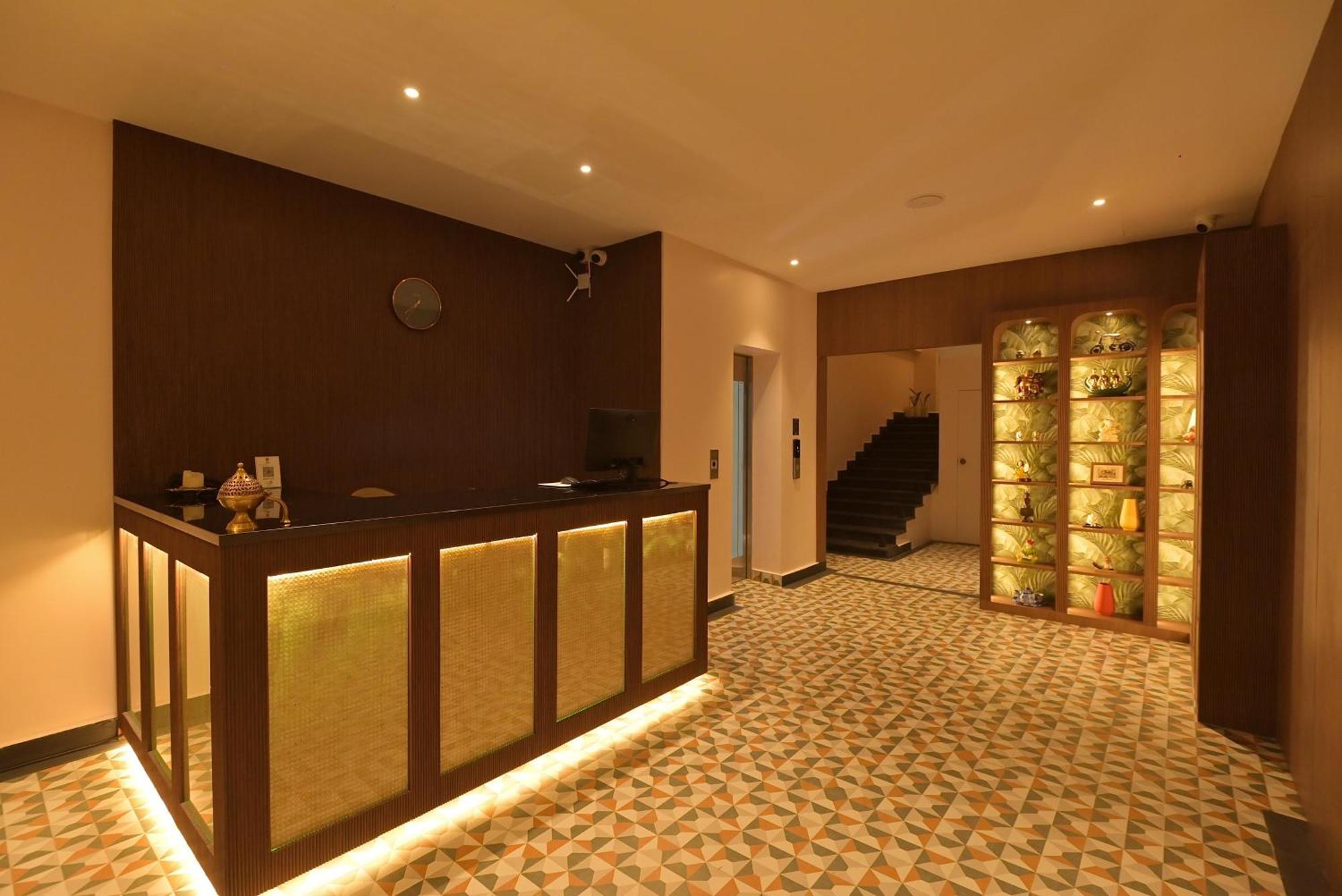 Отель The Dibrugarh Address Экстерьер фото